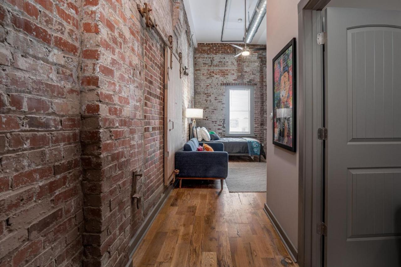 Appartamento The Davis Lofts At Main Street - Unit 3D Rocky Mount Esterno foto